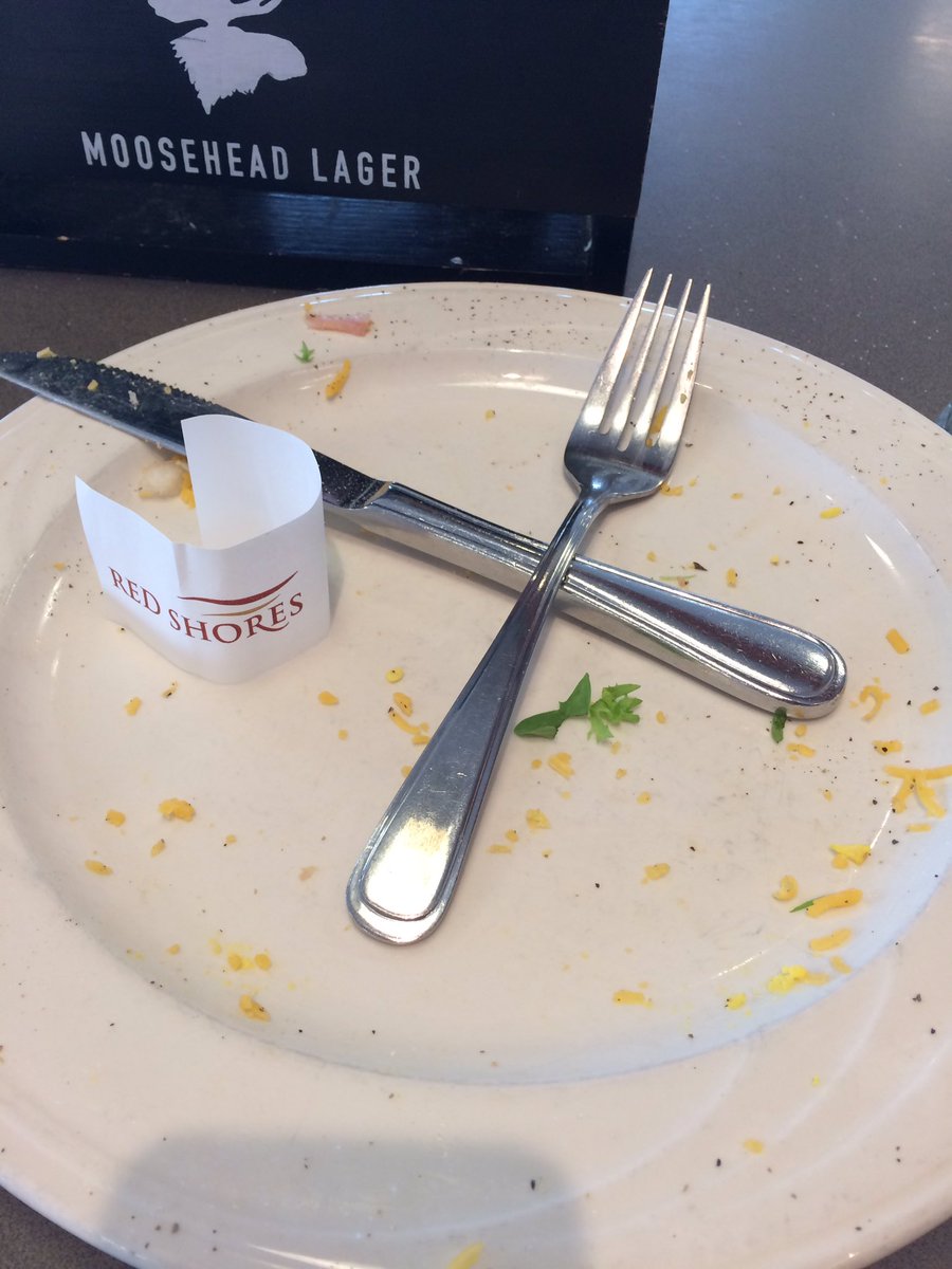 CareyArsenault's tweet photo. Salad @Red_Shores was so good I didn't have time to take a pic #casino #everylastbite #fresheatsturfs https://t.co/0OpeLjVJ96