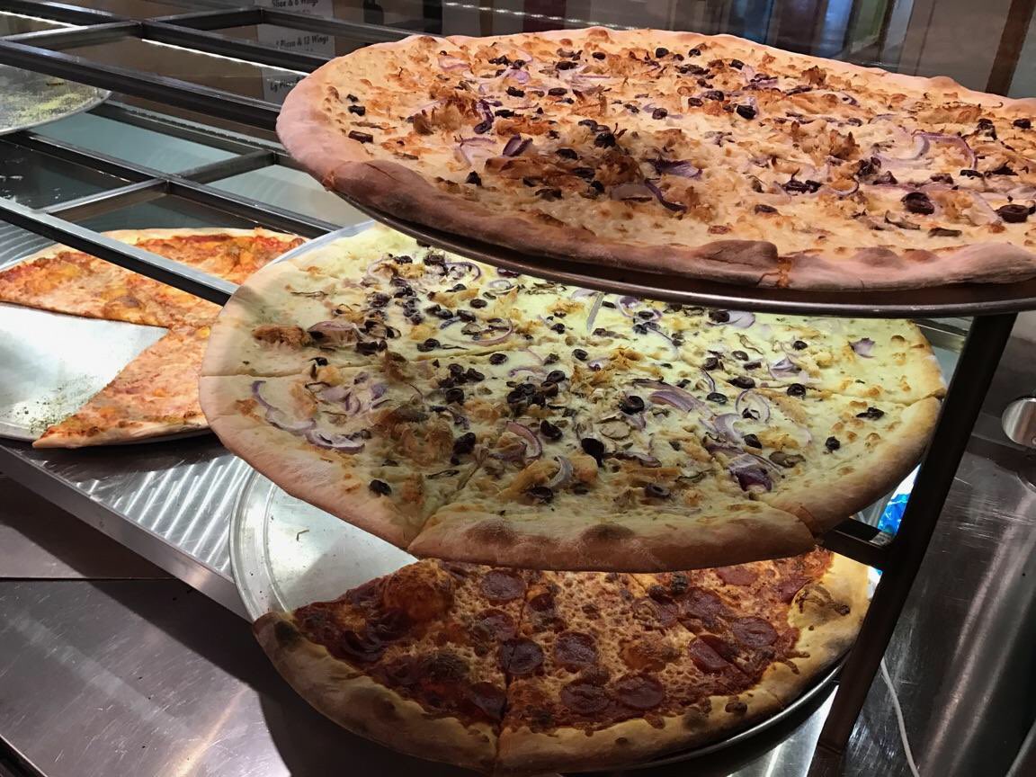 uoregon's tweet image. Happy National #PiDay! Be sure to celebrate with a slice or 2 or 3.14 🍕🍕🍕