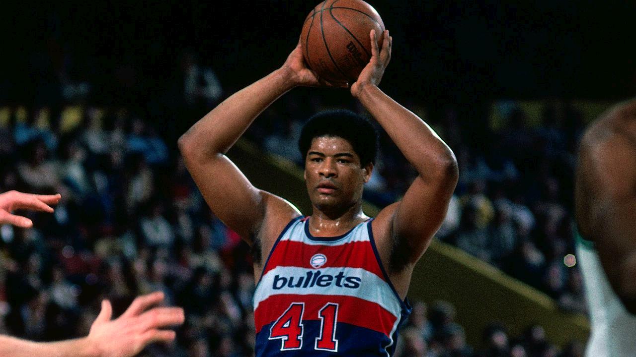 Happy 70th Birthday to legend, former MVP & ROY Wes Unseld!

MORE:  