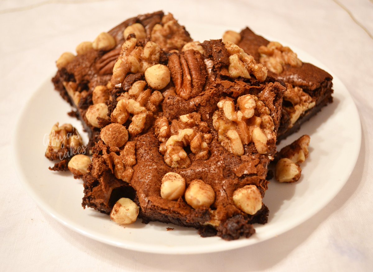 Chocolate Brownies
|
#homemade #madetoorder #brownies #manchester #wilmslow #cheshire