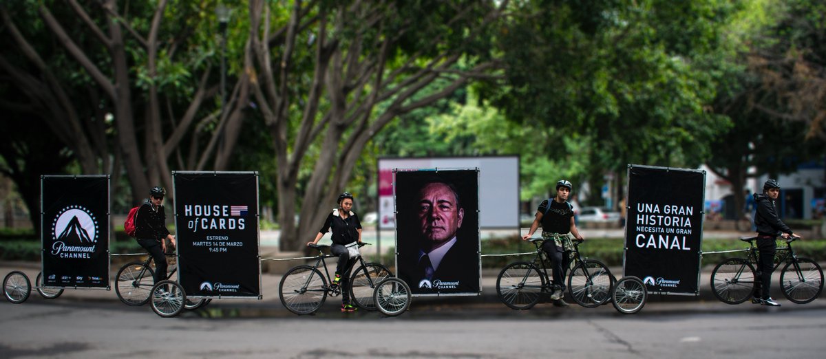 Bicible_'s tweet photo. es martes de @HouseofCards y no olviden que están en @Paramount_TV #unagranserieungrancanal #entretenimieno #somosfans #favoritas #series https://t.co/weIMWQAKLB