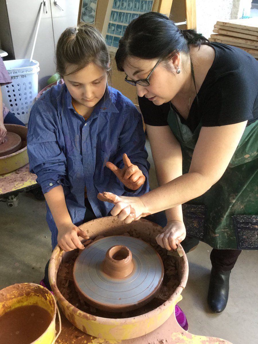 __Huckleberry's tweet photo. @MUCCPride #MYMAKE works with clay under the expert direction of Mrs. Batiuk! https://t.co/p7awdXD98P