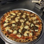Photo by Long Bridge Pizza Co (@LongBridgePizza)