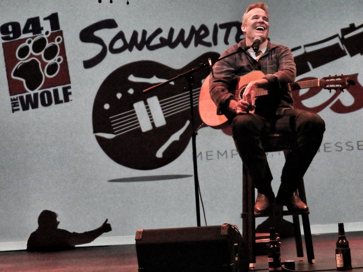 KristieAMorris's tweet photo. Casey Beathard - @941 TheWolf Songwriter Fest https://t.co/32Kyr67E59