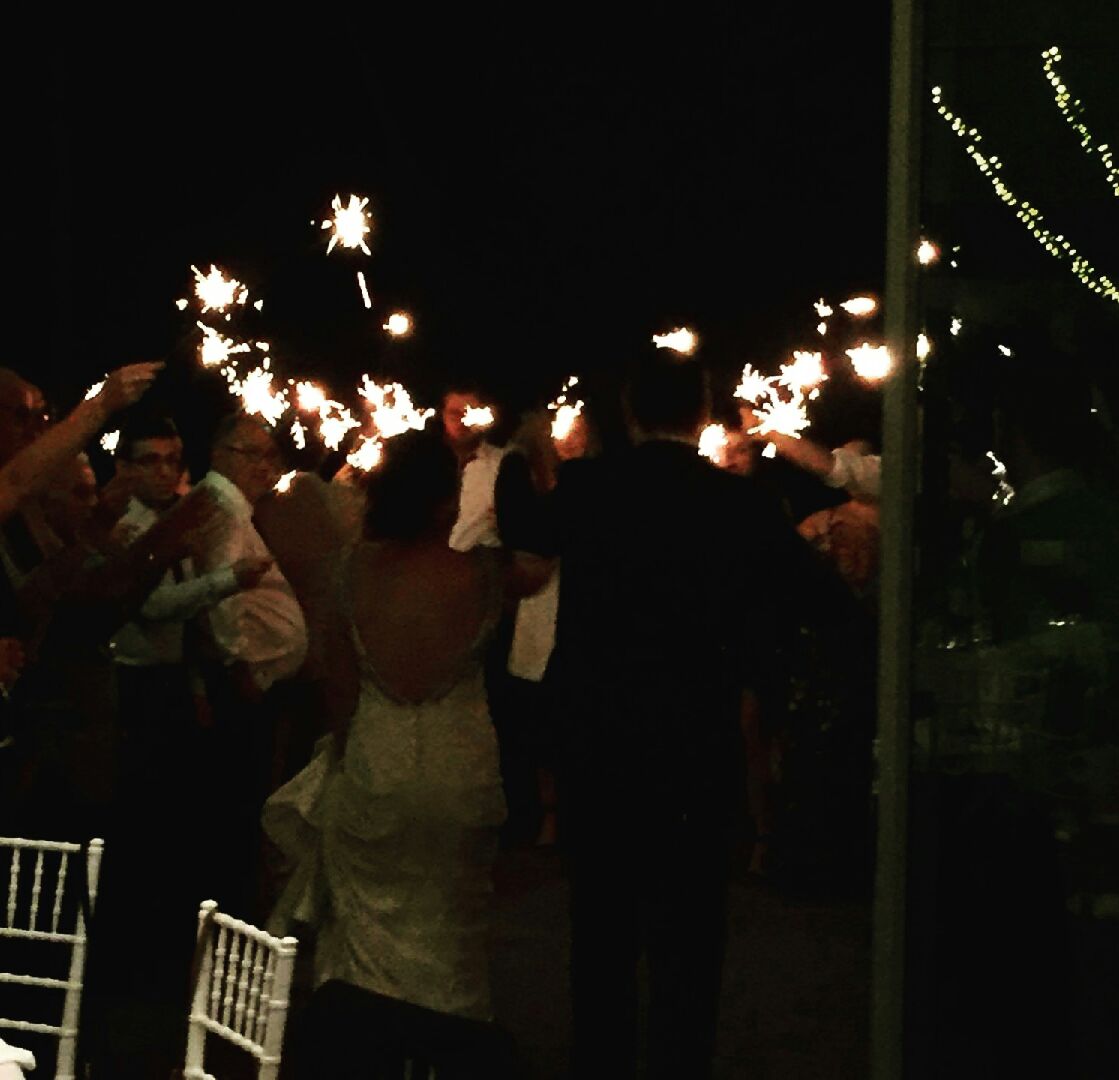 Funkified_Ent's tweet image. Rebecca &amp;amp; Brent's farewell from their @deckhouseAU reception, captured by DJ Damo. Congratulations guys! X