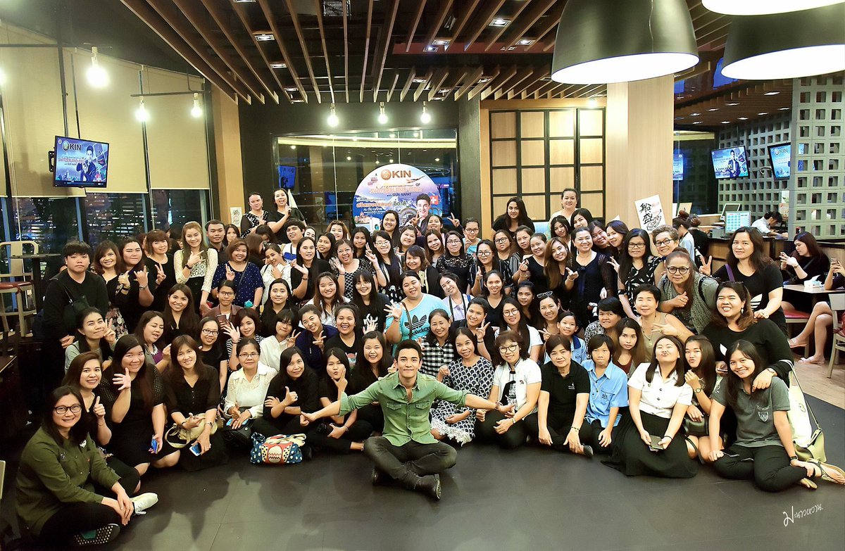 konrakgunpantip's tweet photo. ความรักความผูกพัน ตลอดมาและตลอดไป 💙 มาลุ้นโชคไปสวิส-อิตาลีด้วยกันนะคะ 😊 #gunnapat Cr.pic @MANOWWHAN23 https://t.co/PM7Db1aZMA