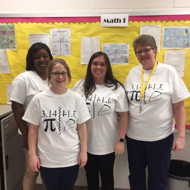 rcsraiders's tweet photo. Todayβs #RockMiddle math lessons were all about Οβ¦so of course they featured some pretty sweet treats! #PiDay https://t.co/iNAj4h1GLv