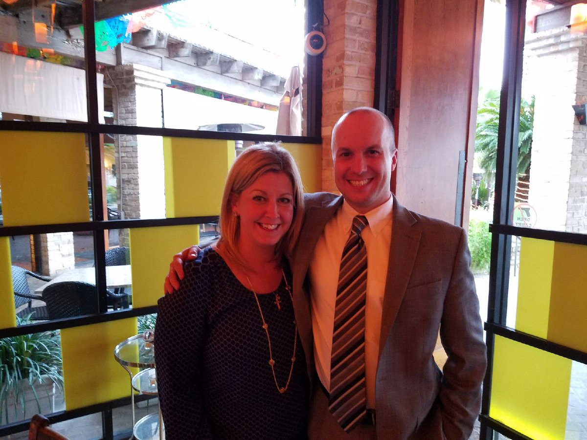 webbmichelle17's tweet photo. From last week Nick West and me! Super happy Division Managers welcoming new partners to UPS! @RedRiverUPSers @ https://t.co/Yz6qgBDYNT