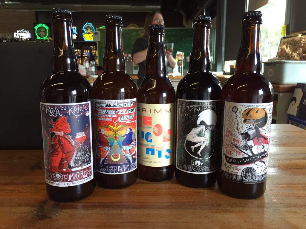 SamsBottleShop's tweet photo. Some late deliveries brought some pleasant surprises! @jollypumpkin @GrimmAles https://t.co/V8fHNjeltu