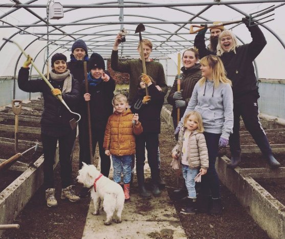 Can u help <a href="/bottleofginger/">bottle of ginger</a> change juice culture in Bridgeton where folk drink 2x as many sugary soft drinks? crowdfunder.co.uk/bottle-of-ging…