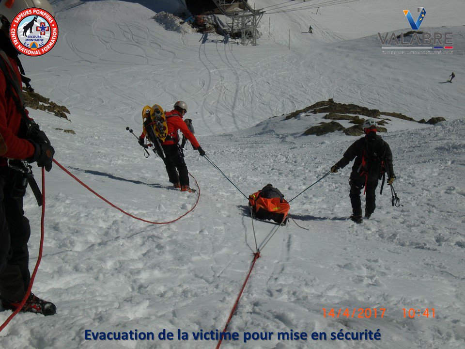 MijoRoland's tweet photo. Ecole d'Application de Sécurité Civile
Formation "Survie Montagne" Groupement des Hélicoptères de la Sécurité Civile. La Grave-Le Lautaret https://t.co/oRhTZ8Bsiu