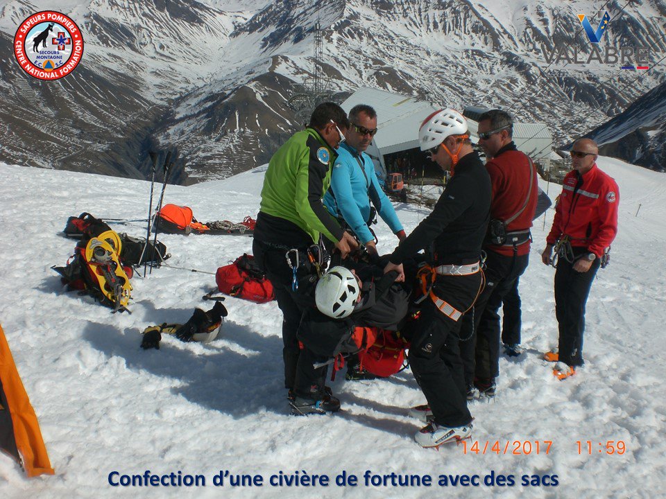 MijoRoland's tweet photo. Ecole d'Application de Sécurité Civile
Formation "Survie Montagne" Groupement des Hélicoptères de la Sécurité Civile. La Grave-Le Lautaret https://t.co/oRhTZ8Bsiu