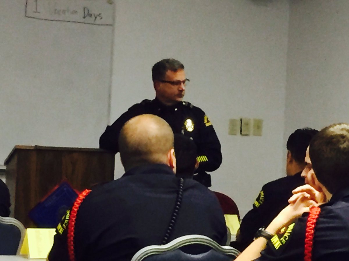 DPDAcademy's tweet photo. @ChiefCotnerDPD speaks to #DPDClass352 ! #trainingthebest @DallasPD @DPDCoffey @DPDRecruiting @DPDWilliamson @DPDChiefPughes https://t.co/vTvjRid2L9