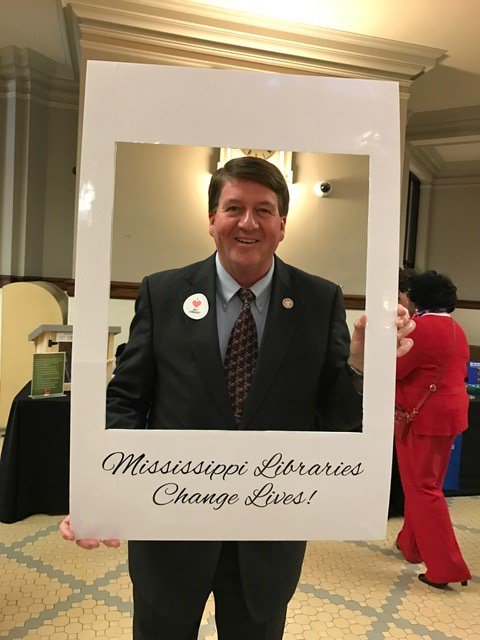 MSLibraryComm's tweet photo. Mississippi libraries change lives! Thanks for your support at Library Day at the Capitol. #mslibraries #mslibraryday https://t.co/Z6zstvQCPD