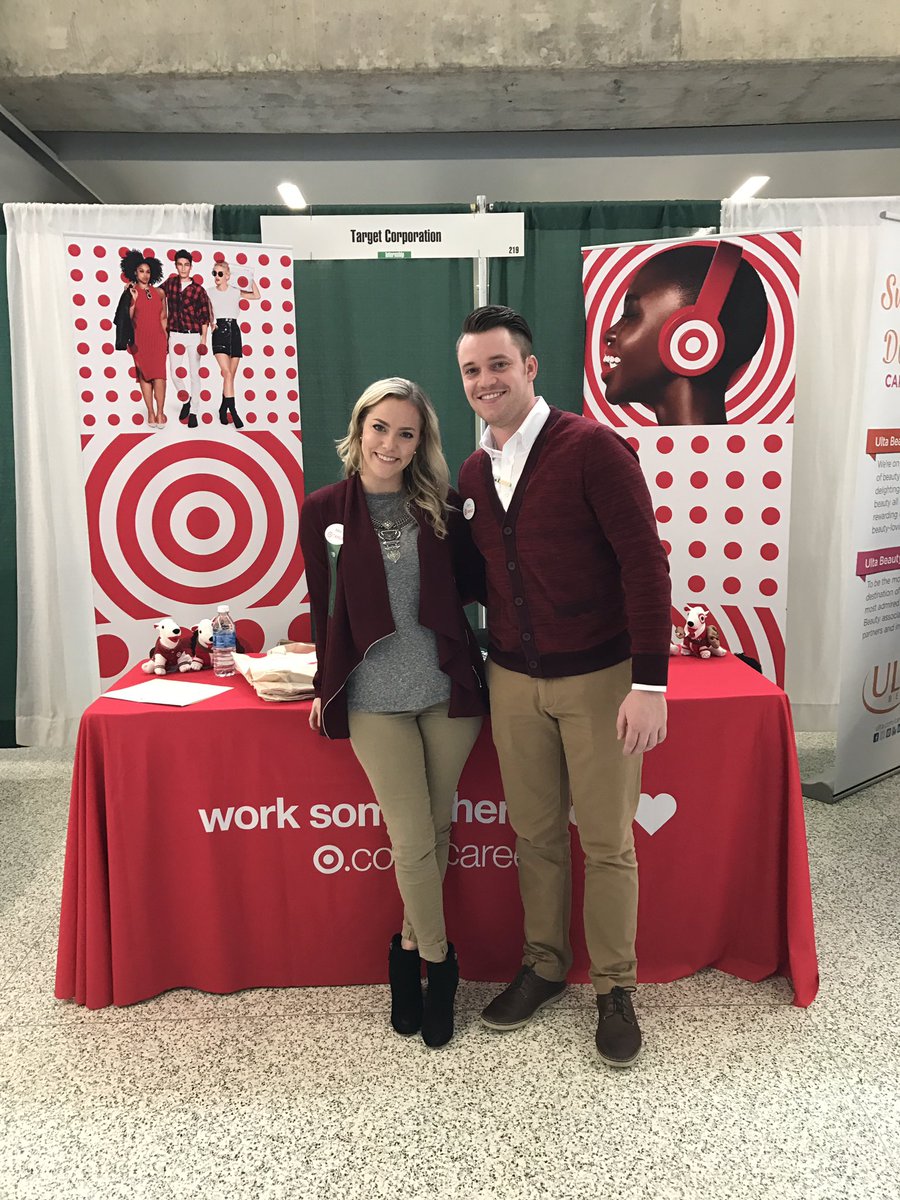 Great day recruiting some great talent at MSU! 💚#worksomewhereyoulove <a href="/JesiFG/">jessica whright</a> <a href="/ChadHarrison111/">Chad Harrison</a> <a href="/Kristan27831397/">Krista nelson</a> <a href="/nostlund04/">Nicholas Ostlund</a> <a href="/Ldats/">Lindsay</a>