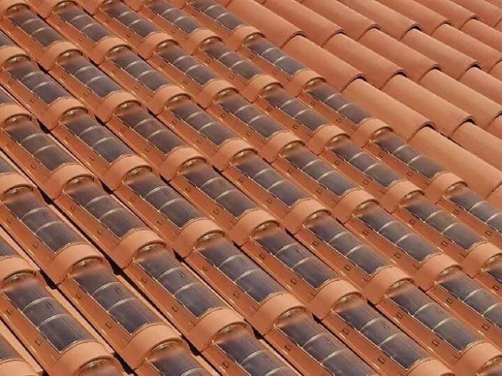 mabhishek_75's tweet photo. Rooftop #solarpanel Tiles. #SolarPower Your Home. Follow us for details.we #belugasolar #LightingTheWorld https://t.co/HVE5g3U4Yq