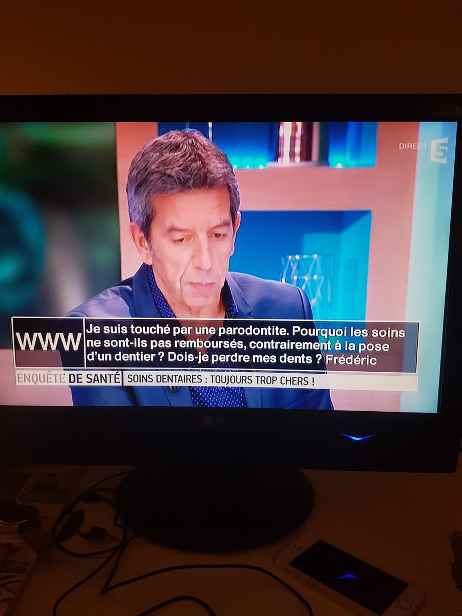 fredo_mdy's tweet photo. Frédéric dois se sentir délaissé par cette politique de santé.... @MarisolTouraine @michelcymes @Allodocteurs #DENTger https://t.co/3hphHZ6HFY