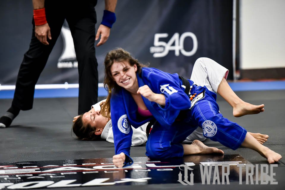 Grapplersescape's tweet photo. Last chance: join, or bring friends if already booked. First 2 grapplers who register, rcv $250 from @WarTribeGear https://t.co/aq4fW54WcT https://t.co/4Q0rjok9q6