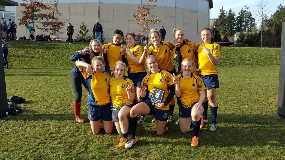 lolo3987's tweet photo. take me back to playing with these gems and not against them 🏉🤷🏼‍♀️ https://t.co/RuXB6gll1g