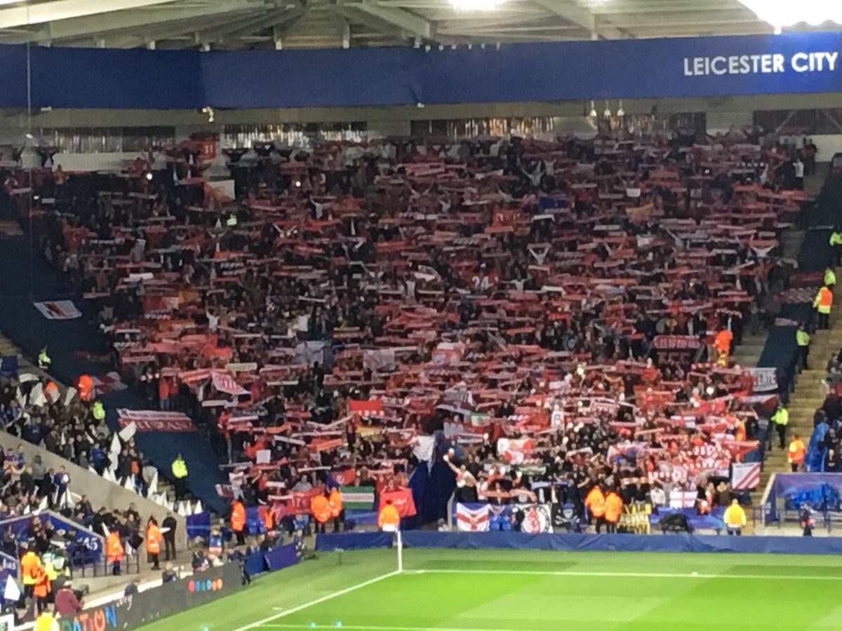 franmorenoxD's tweet photo. Otra y otra y otra y las que hagan falta decirte que te quiero Sevilla. Gracias por hacernos vivir momentos inigualables. #BN75 #SFC https://t.co/Gi7slMywzf