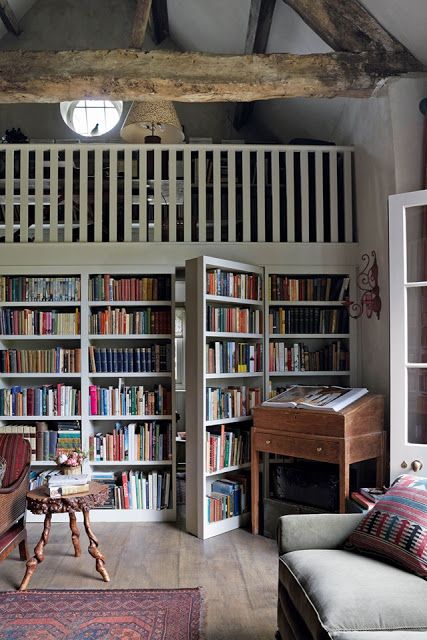goodreads's tweet photo. Hello, secret book door. https://t.co/VZP8yPlJ4Q https://t.co/4F4xkQ9VQr