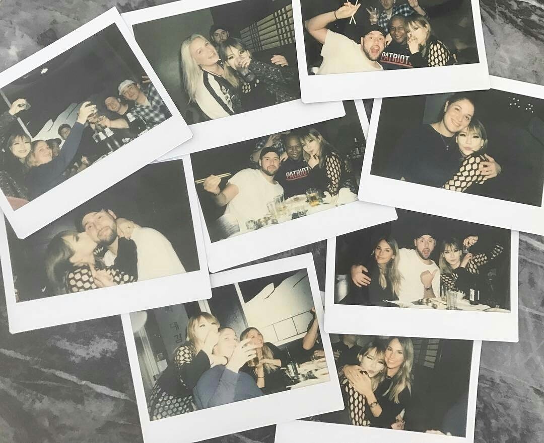 YourInternetMom's tweet photo. +KTOWN W THE FAM+ #loveyouguyzzz https://t.co/e1gFxgbNj1