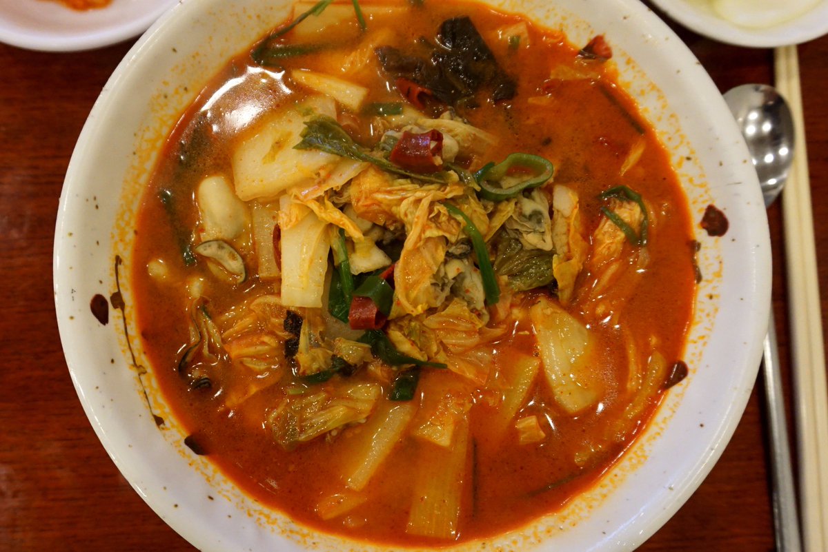 nnadtech's tweet image. 수요미식회 맛집, 내 짬뽕은 언제 나오나 - 안동장 
서울시 중구 을지로 3가 315-18
전화: 02)2266-3814
평일 11:30~21:30(브레이크 있음)
매운굴짬뽕 9,000원
(더보기)
cafe.naver.com/nadtech/2495