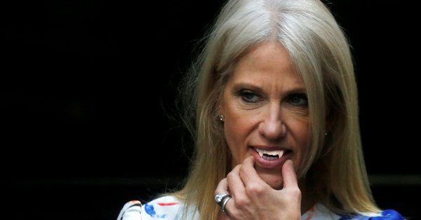 Fire69555's tweet photo. @Arctic__char @chappie_cat 

I am relatively sure that the only women that believe in tRump are fake or alt-Women (Or... shhh! ..."aliens"). https://t.co/JimQY2wmeg