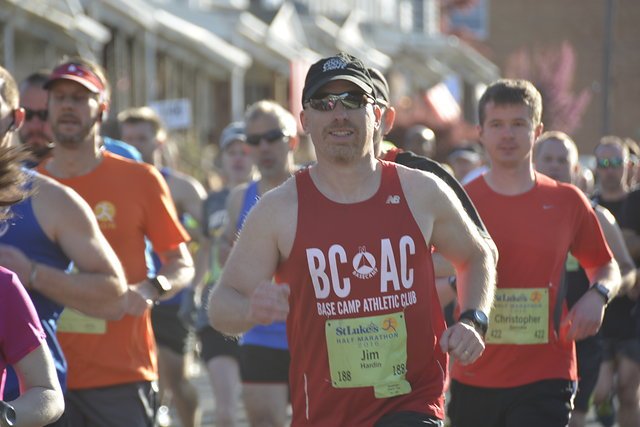 stlukeshalf's tweet image. While you're stuck at home today, sign up for our great races before it's too late! They close tomorrow!!!! stlukeshalfmarathon.com