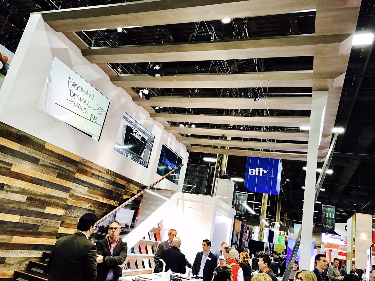 CoreDesigner's tweet photo. Freeman took their #exhibit to a whole new level...literally. Check it out #Exhibitor #ExhibitorLIVE #FreemanCo #FreemanXP #StairwaytoHeaven https://t.co/bKtqitPydi