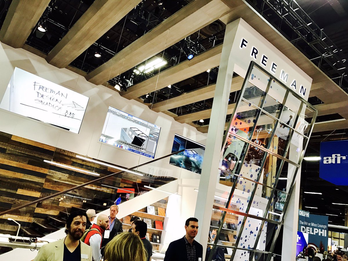 CoreDesigner's tweet photo. Freeman took their #exhibit to a whole new level...literally. Check it out #Exhibitor #ExhibitorLIVE #FreemanCo #FreemanXP #StairwaytoHeaven https://t.co/bKtqitPydi