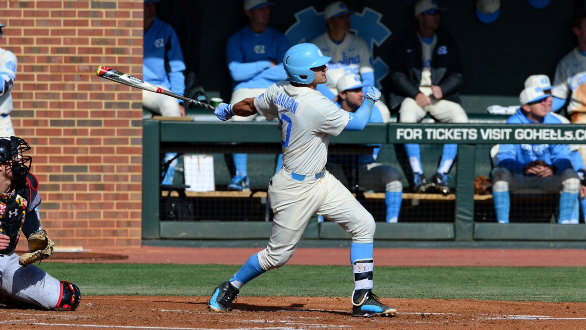 amy-gahagan-agahagan1-twitter