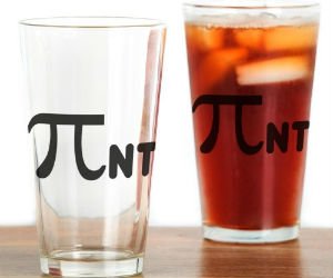 StuffWanted_'s tweet photo. Happy Pi Day!
https://t.co/AgZwAKq0YX
#PiDay #NationalPieDay #Pint #CoolGlasses #AwesomeKitchen
#MathGeek #SYNK #StuffYouNeverKnewYouWanted https://t.co/qNqDEsXXvU