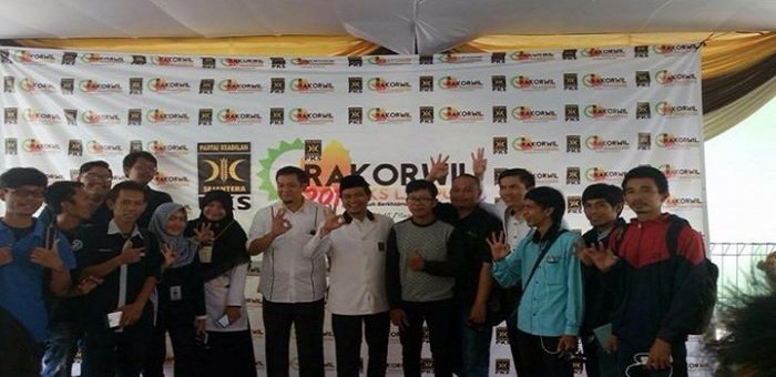 deborahg48's tweet photo. Rakorwil PKS Lampung: PKS Harus Mengambil Peran Strategis Dalam Masyarakat https://t.co/wdtDVjtfrP https://t.co/gNsnbia3Sc