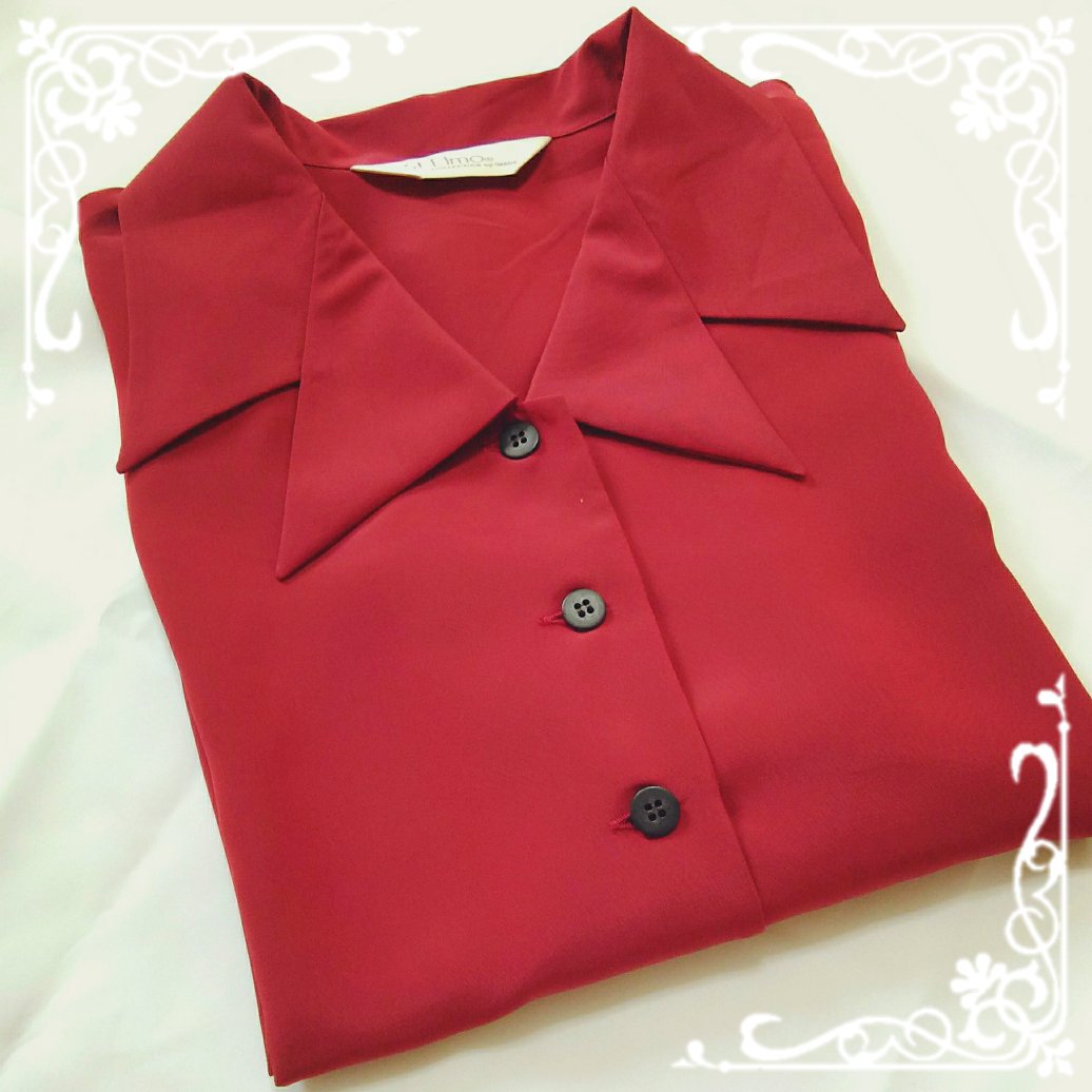sheepJduck's tweet photo. いくつか売れてしまいましたが😫、ヴィンテージブラウズをたくさん出品しております。
#ひつじモード https://t.co/laDD0gB2Ih