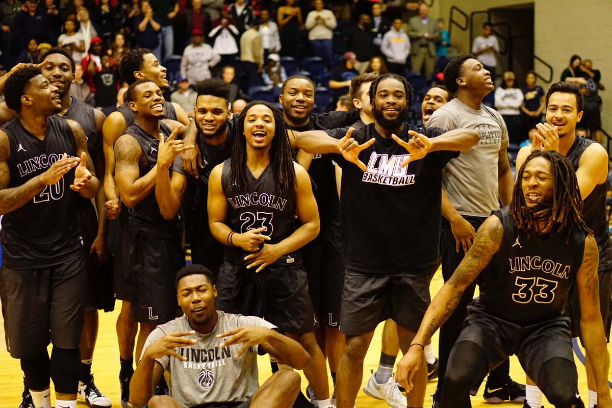 LMU Railsplitters tweet media