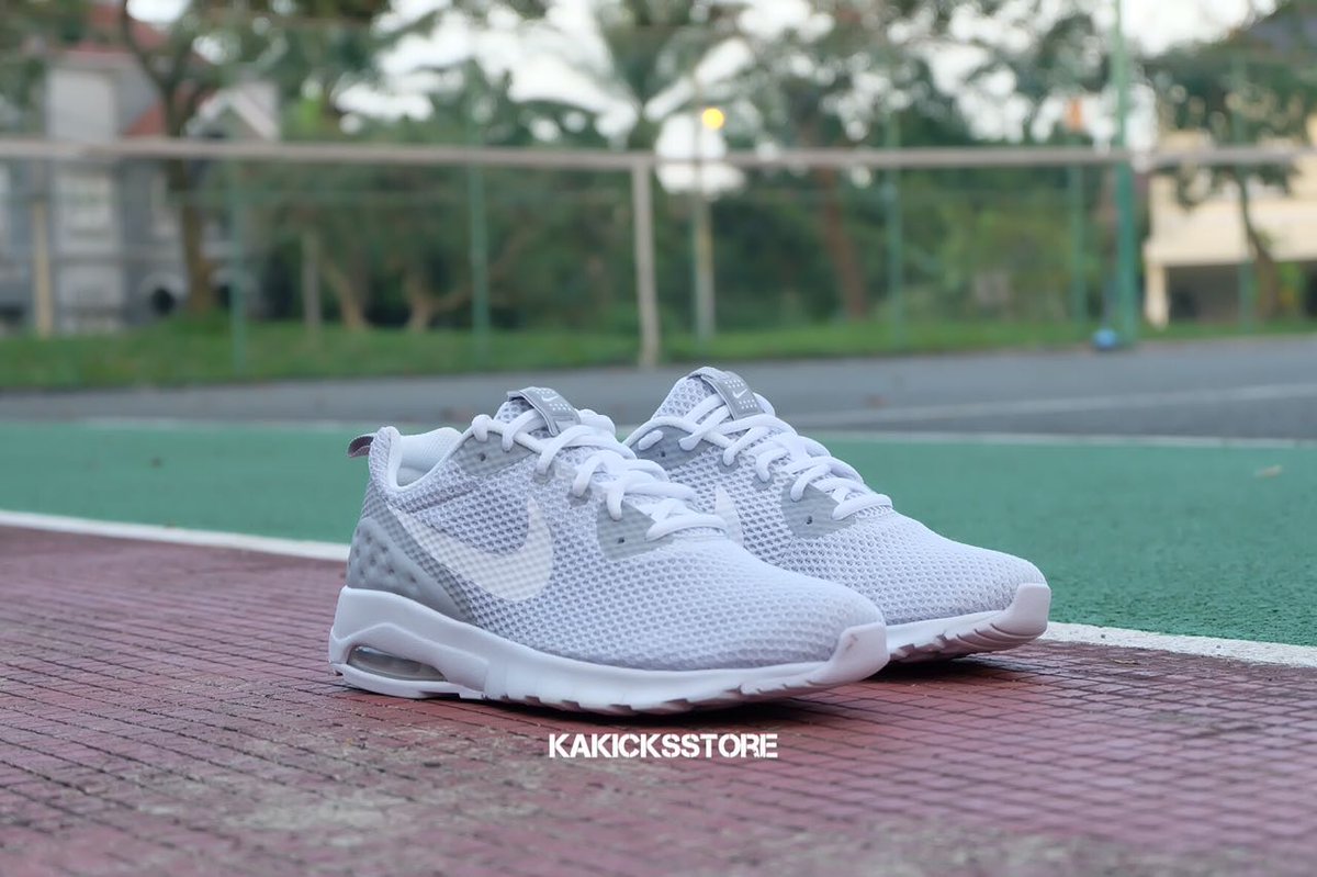 KAKICKSSTORE tweet media