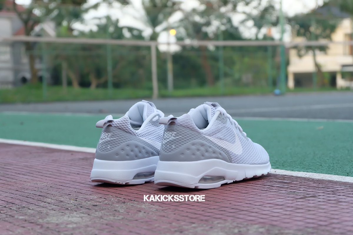 KAKICKSSTORE tweet media