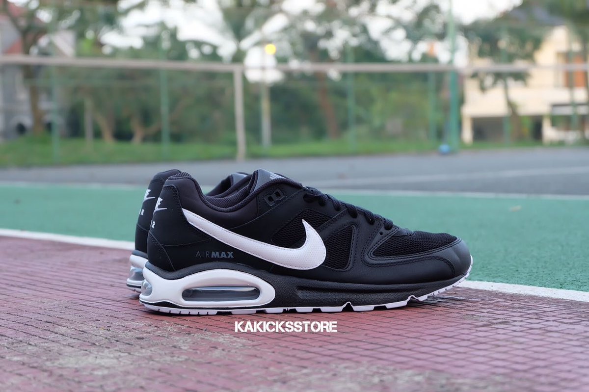 KAKICKSSTORE tweet media