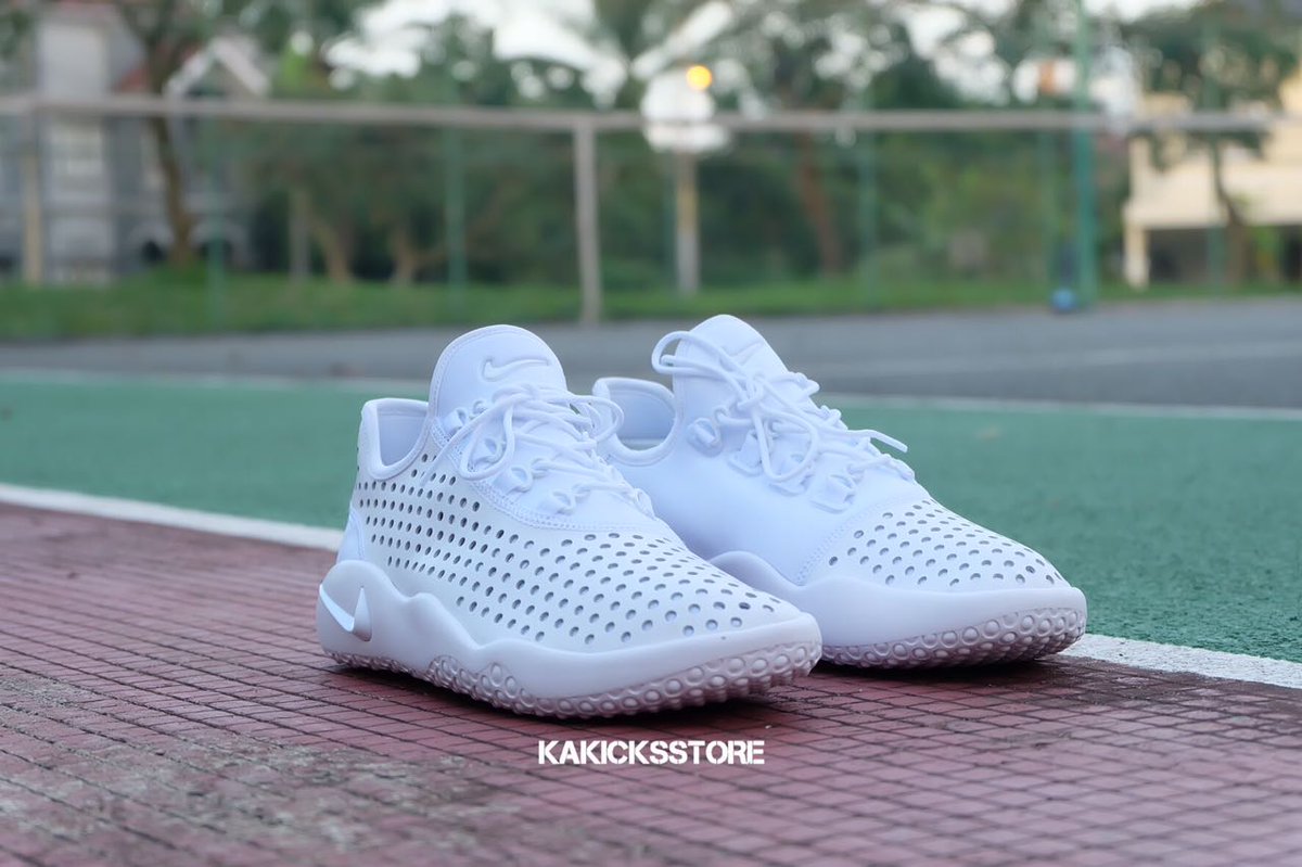 KAKICKSSTORE tweet media