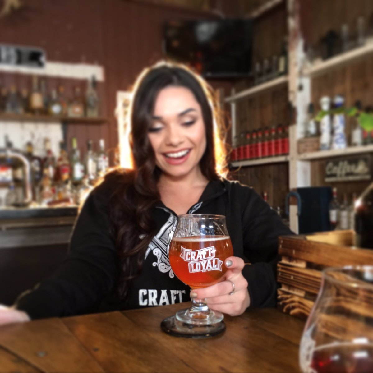 CraftLoyal's tweet image. For the love of Craft Beer. CraftLoyal.com
Cheers! -🆑🍻
#craftloyal #craftbeer #lifestyle #properglassware #apparel