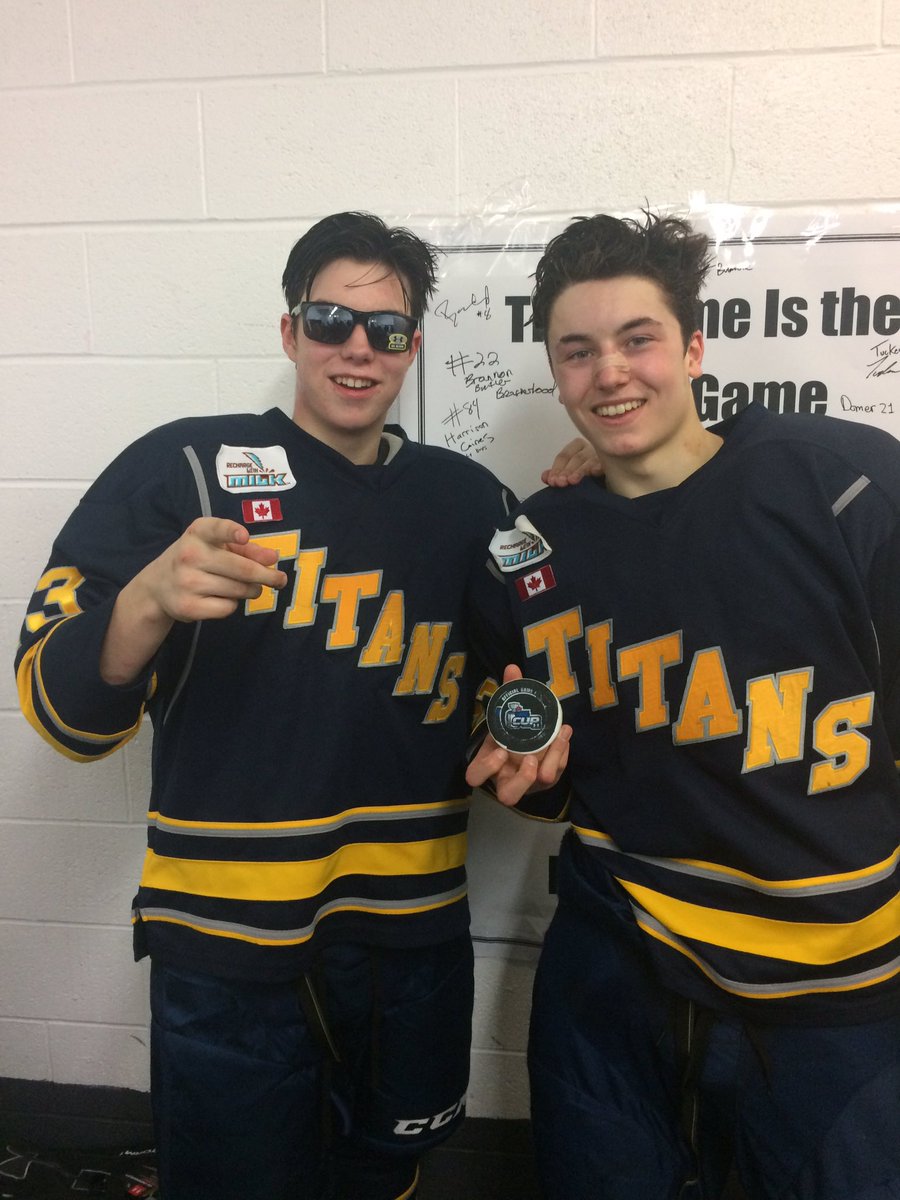 Titans_2001's tweet photo. Good win for @Titans_2001 vs @KJR_MMAAA to clinch a spot in OHL Cup.  All Stars and honourable mentions @harrycaines_ @LovisekAlec https://t.co/EbRy1lZsrc