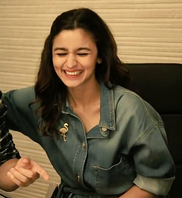 Happy Birthday Alia Bhatt  I love y so much Idol 