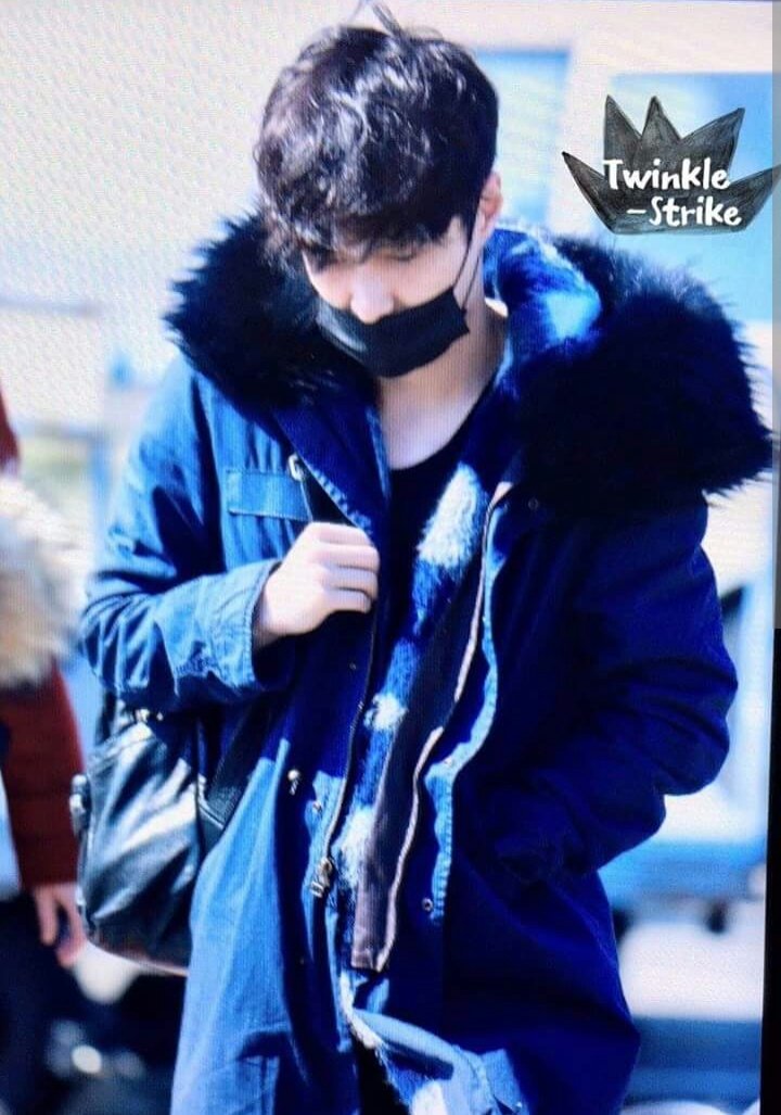 NabiProj's tweet photo. Lay Yixing is departing from Shanghai to Japan , safe travels! https://t.co/qFexOPttDB