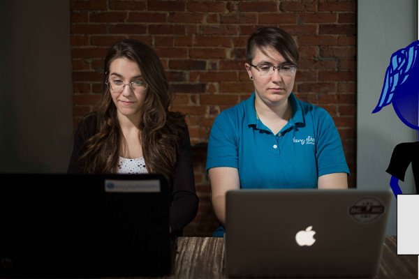 SavvyGirlComics's tweet photo. Almost made it into the new #SavvySoftWorks team photo. @PaulSCoder @garyanewsome @MissShurie @6multipliedby7 https://t.co/iXfa44DBDl