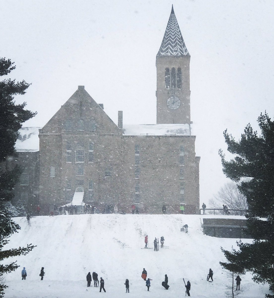 statusbk's tweet photo. Mount #libeslope @Cornell #Stella @14850today #twithaca https://t.co/piUDggK61J