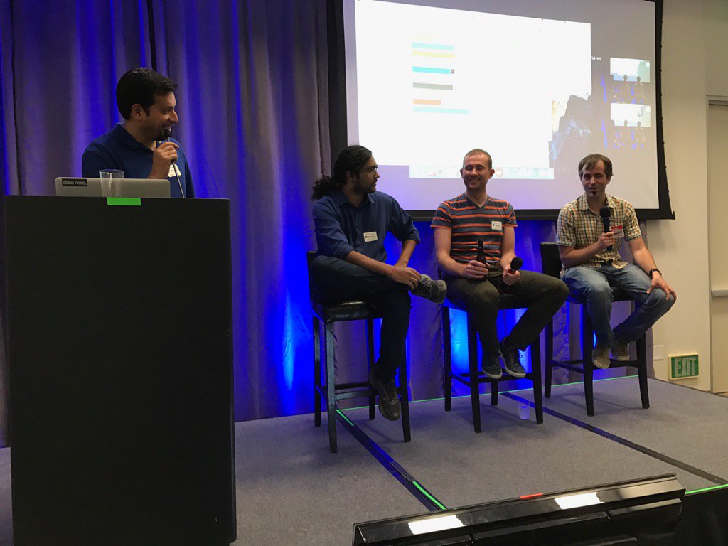 dataludentes's tweet photo. Bolke de Bruin from ING on the stage @PayPal to answer questions on #airflow, cheered on by a @GoDataDriven crowd! https://t.co/cuR0HKZb8p
