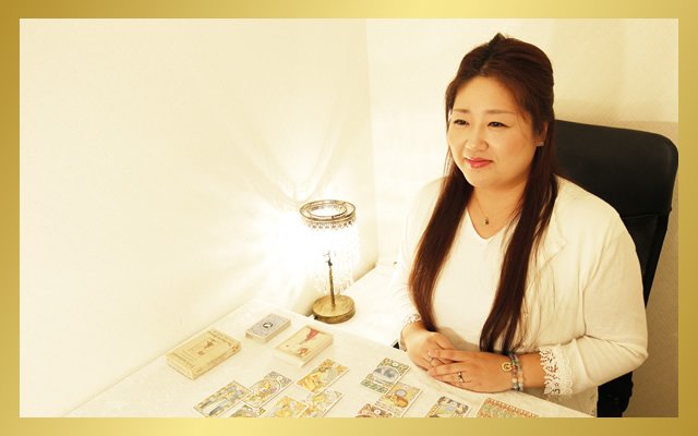 Luna Fortune Net 梅田店 本日ご出演の先生は輪貴子先生 碧香月心先生 桜花先生となっております 只今碧香月心 先生待ち時間無しでご案内可能ですʕ ᴥ ʔ 恋愛 相性 金運 占い 大阪06 6110 5098 T Co Ve5id66lkd T Co