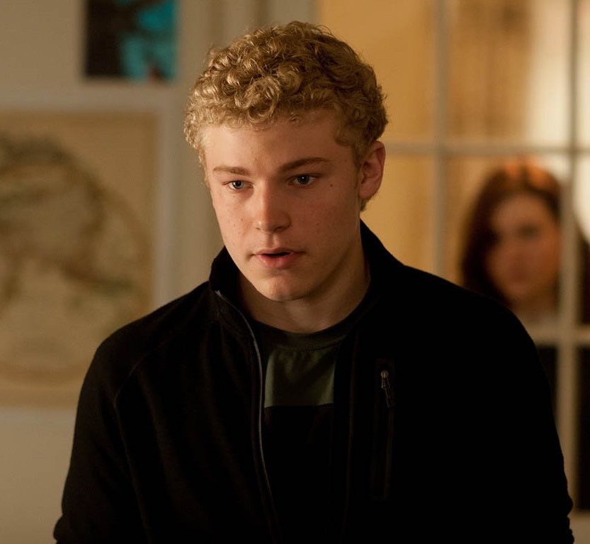 graff780's tweet image. new recruit, @peterwiggens hoping for the best from him. So far his testing has gone well. #hopingforthebest #savinghumanity #ih8buggers