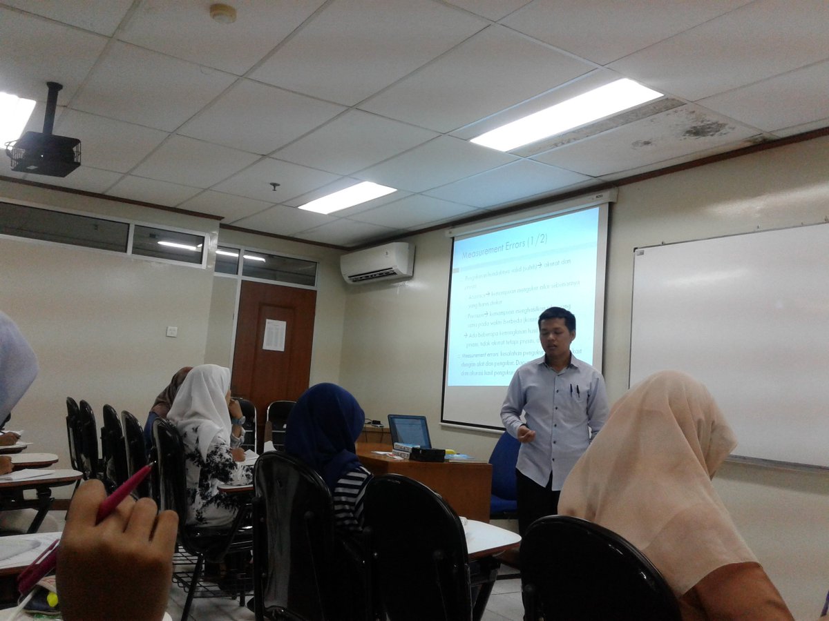 Pemberian materi oleh bapak Dudung Angkasa M.Sc #TrainingAntropometri